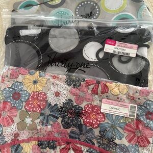 Thirty-One Cinch Sacs with Floral and Circular Designs
